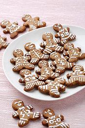 Fami通新一周销量榜 《塞尔达传说：王国之泪》六连冠